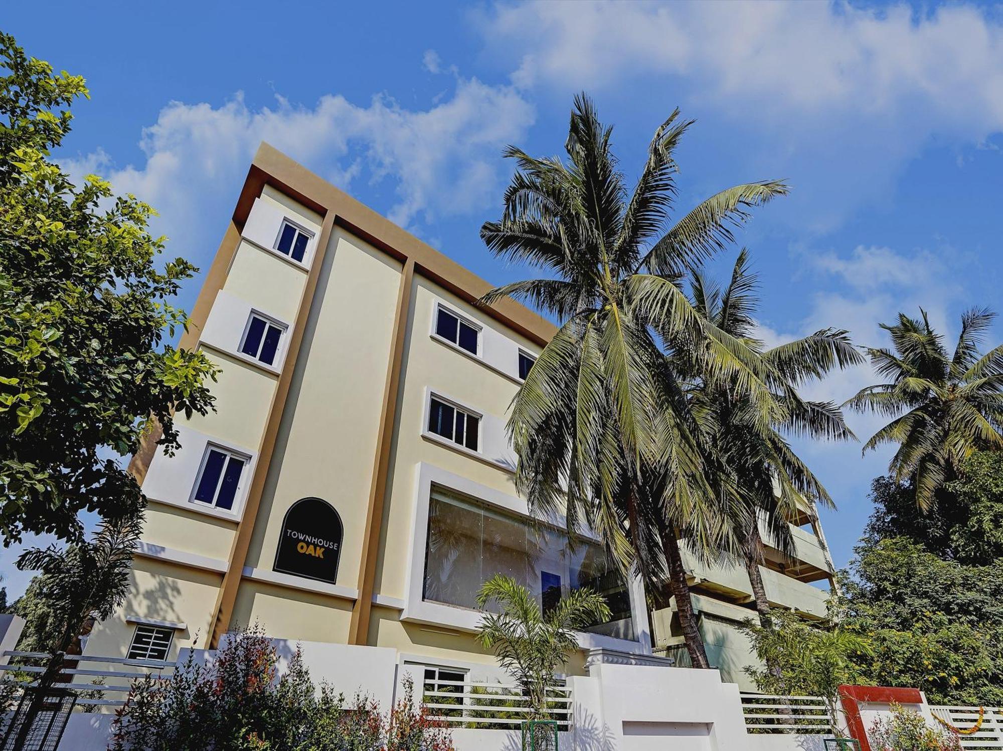 Capital O De Alphabet Kakinada Hotel Екстериор снимка